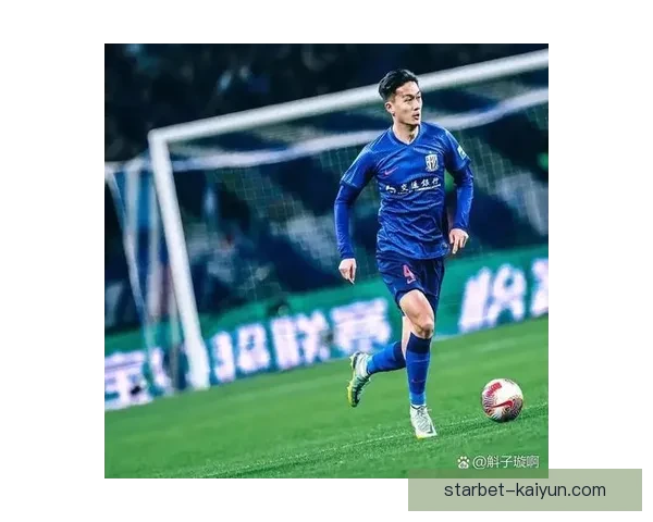 什克里尼亚尔持续保持关键表现，成为球队防线稳固的重要支柱。